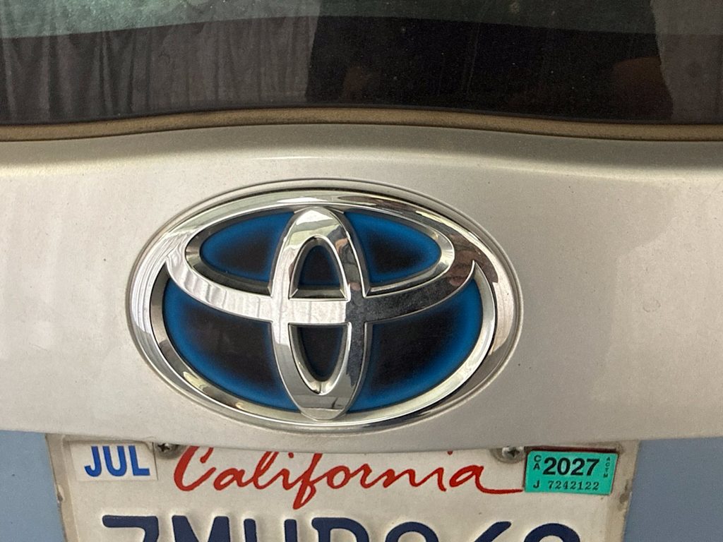 Thumbnail: 2015 Toyota Prius - 20