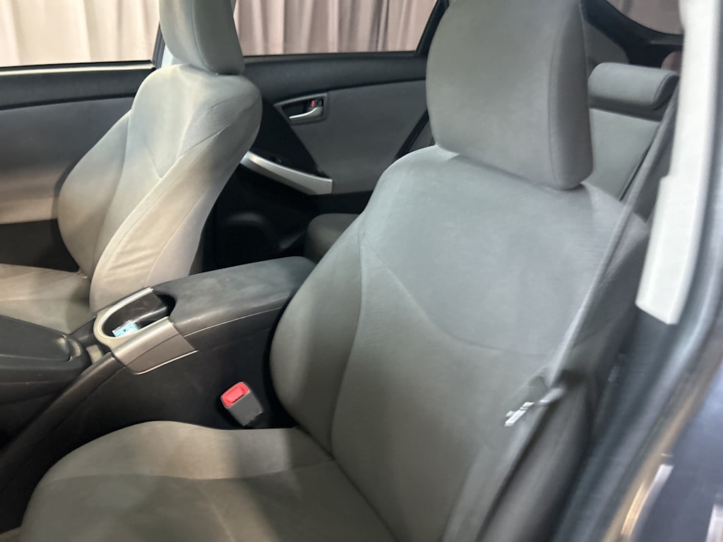 Thumbnail: 2012 Toyota Prius - 29