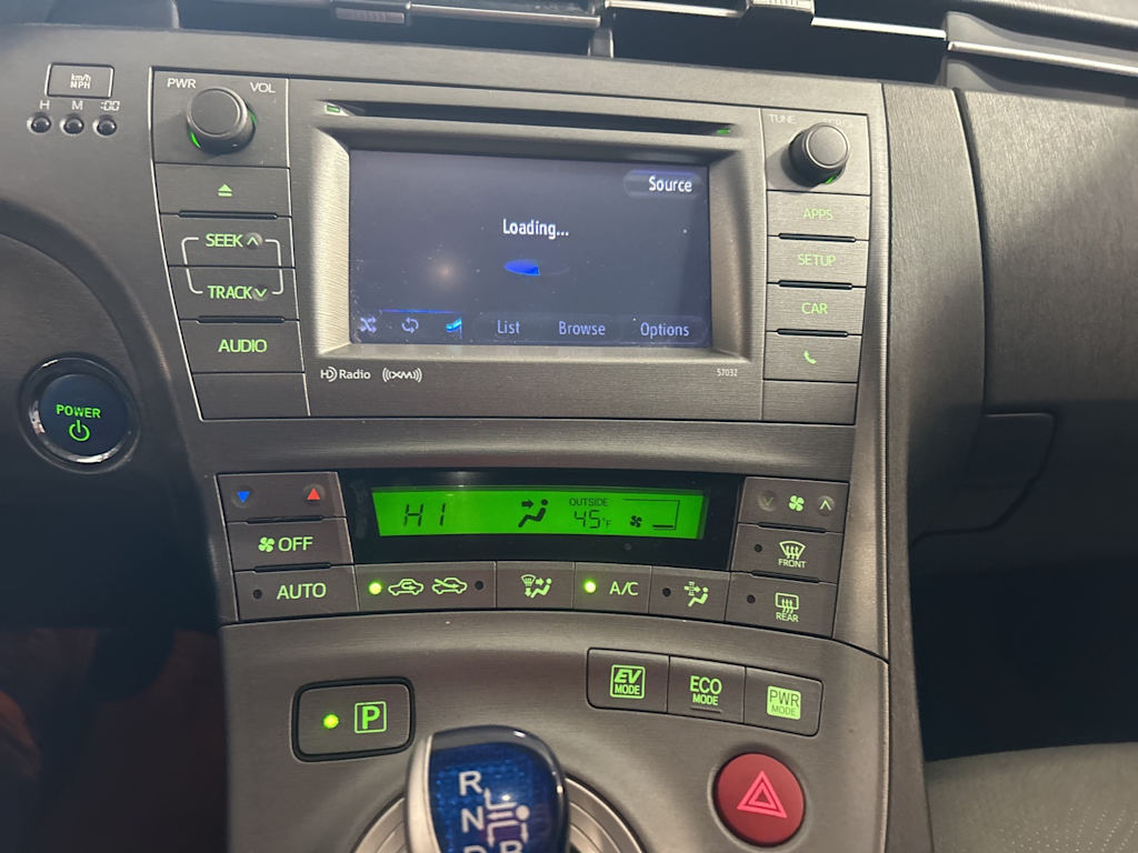 Thumbnail: 2012 Toyota Prius - 9