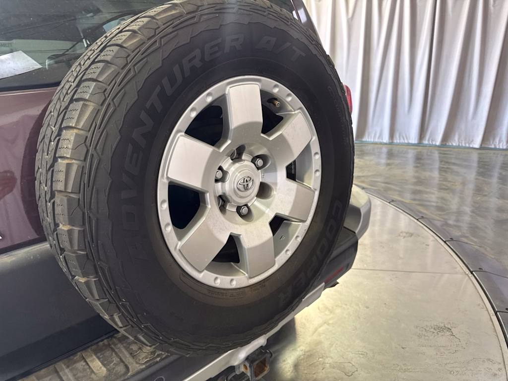 Thumbnail: 2007 Toyota FJ Cruiser - 22