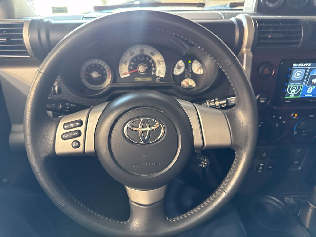 Thumbnail: 2007 Toyota FJ Cruiser - 2
