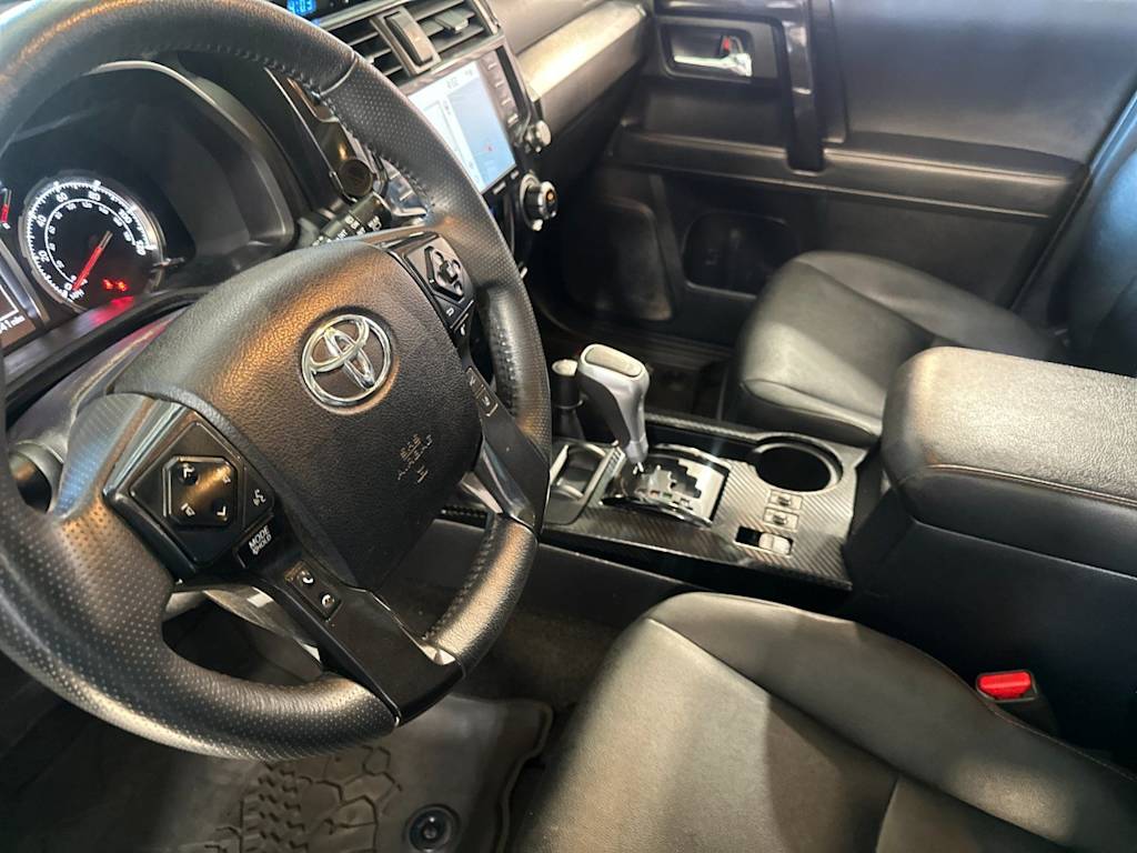 Thumbnail: 2021 Toyota 4Runner - 9