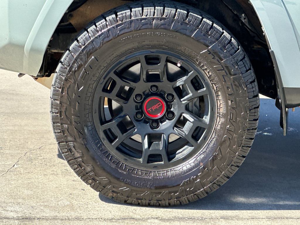 Thumbnail: 2021 Toyota 4Runner - 8