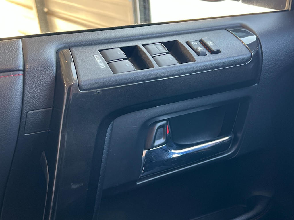 Thumbnail: 2024 Toyota 4Runner - 23