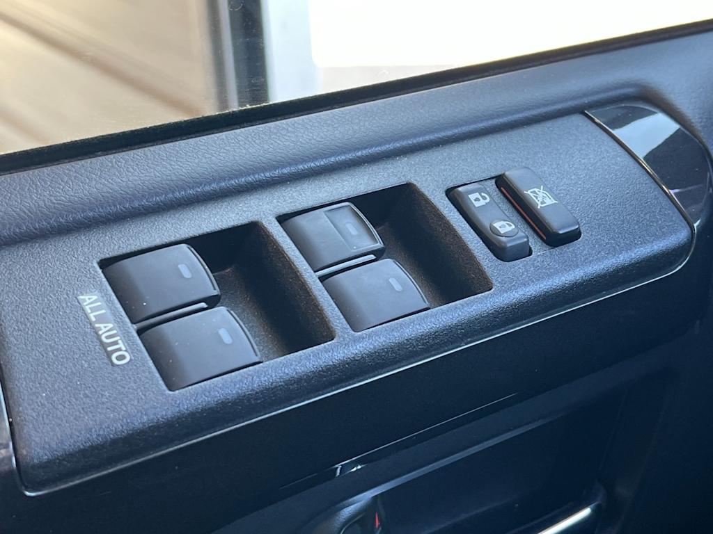 Thumbnail: 2024 Toyota 4Runner - 24