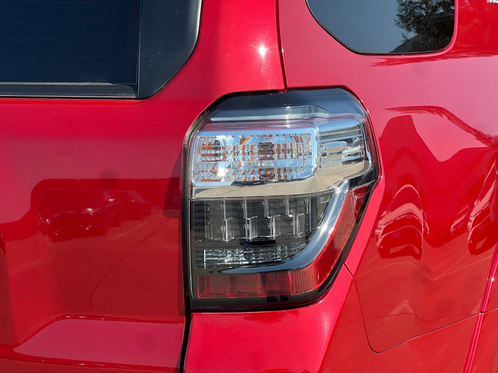 Thumbnail: 2023 Toyota 4Runner - 31