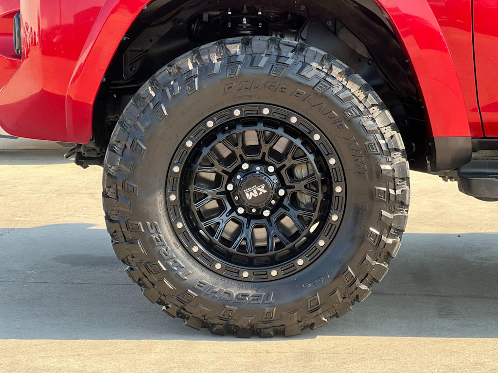 Thumbnail: 2023 Toyota 4Runner - 8
