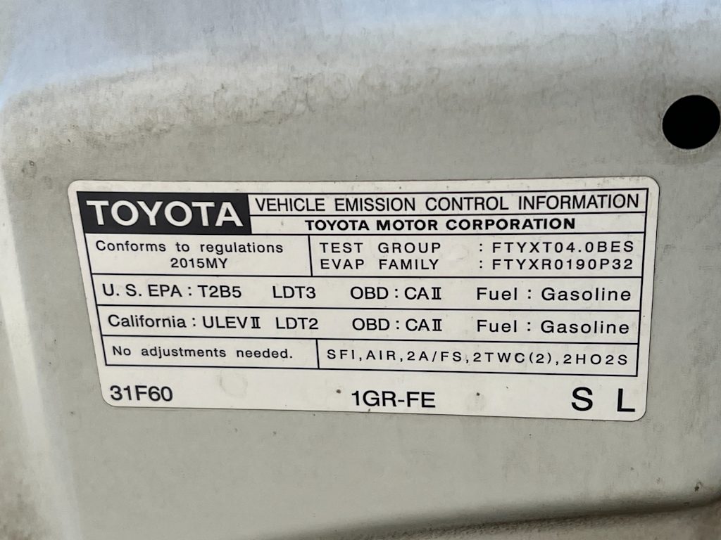 Thumbnail: 2015 Toyota 4Runner - 18