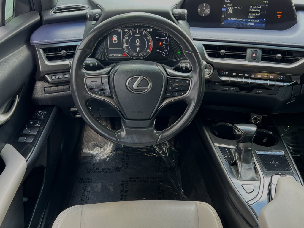 2019 Lexus UX 200 13