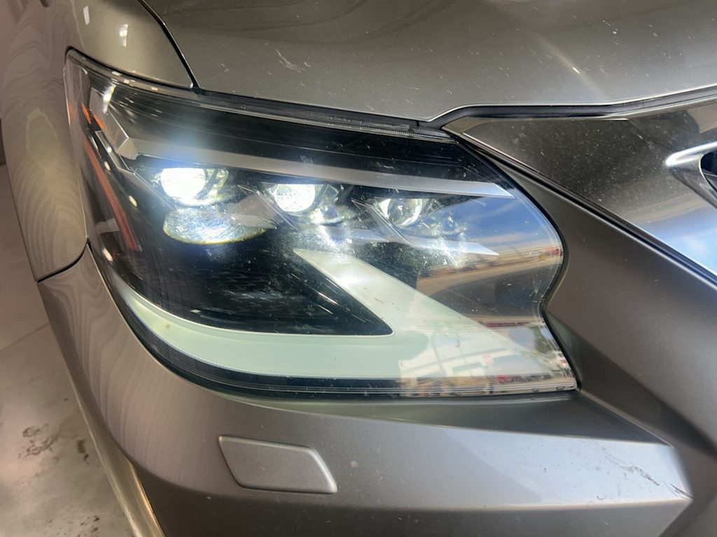 Thumbnail: 2020 Lexus GX - 15