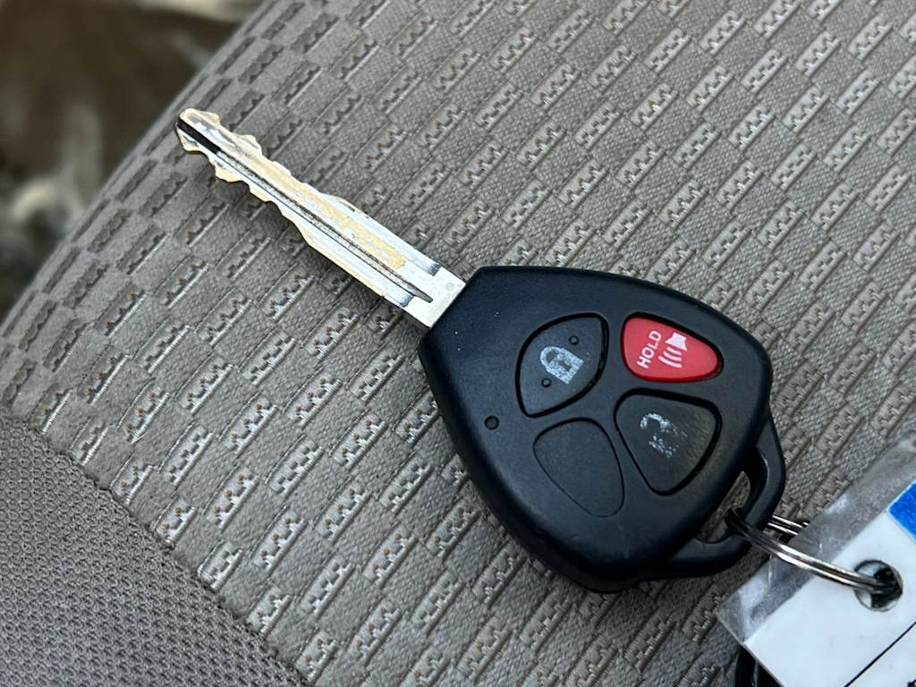 Thumbnail: 2007 Toyota RAV4 - 18