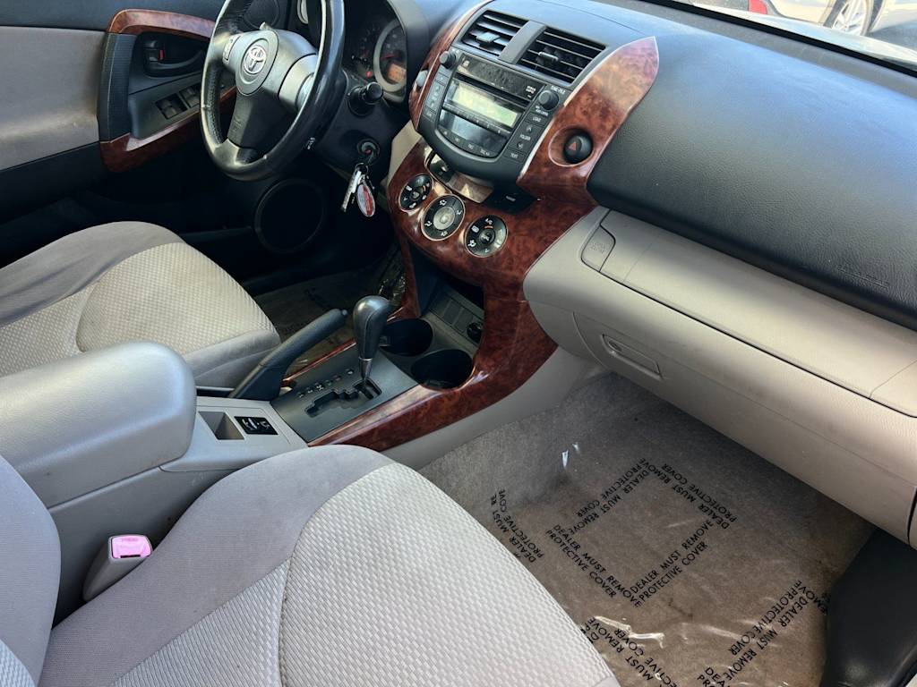 Thumbnail: 2007 Toyota RAV4 - 13