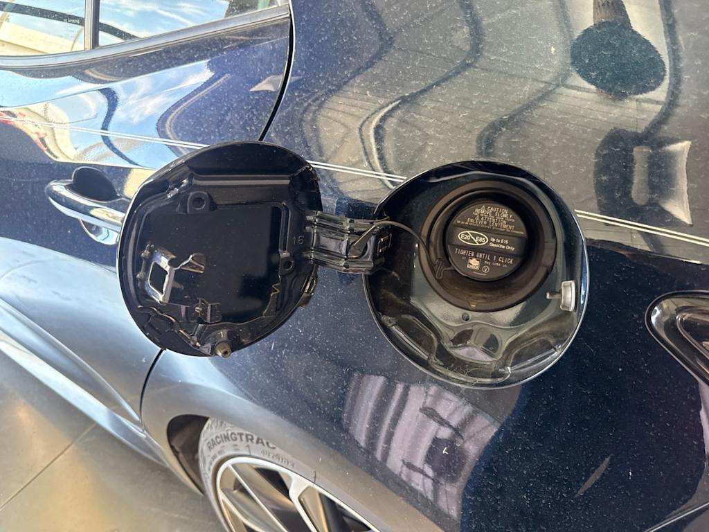 Thumbnail: 2021 Toyota Corolla - 2