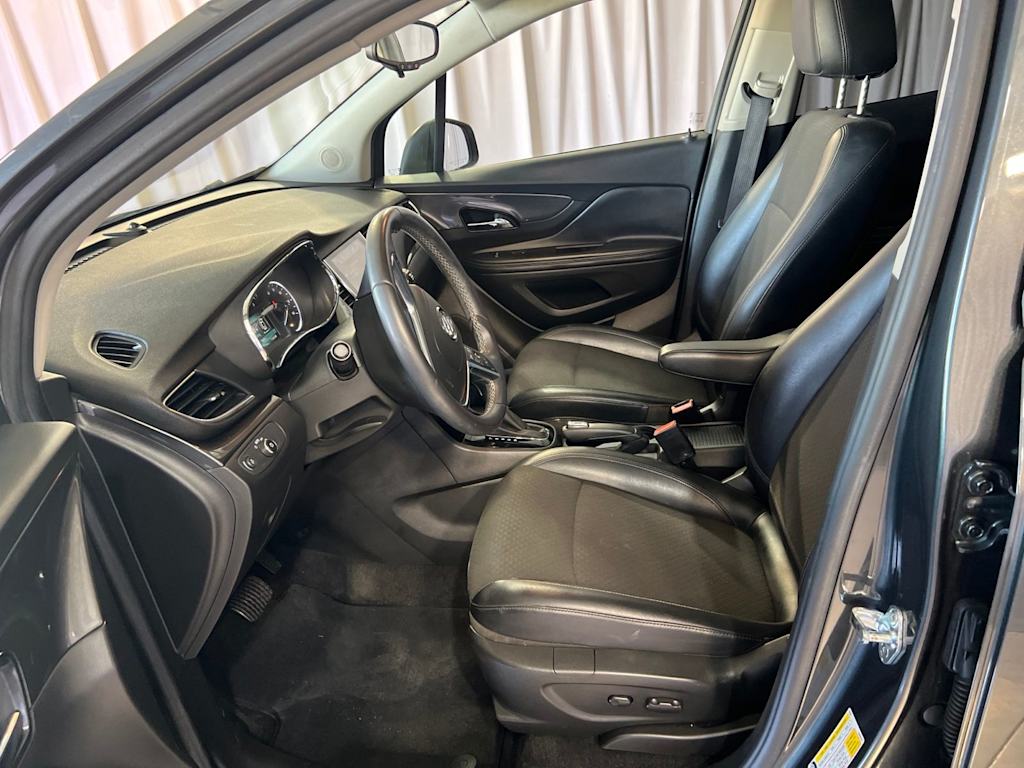 Thumbnail: 2018 Buick Encore - 9