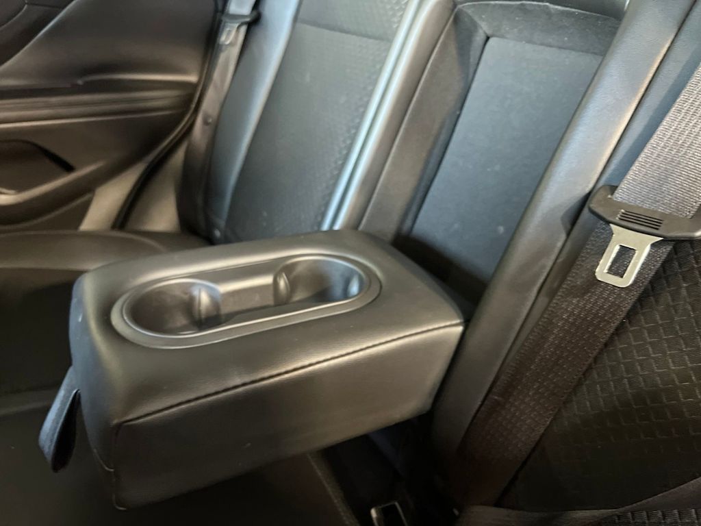 Thumbnail: 2018 Buick Encore - 20