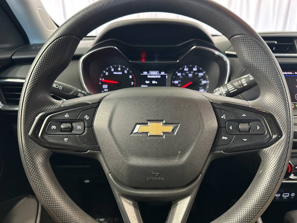 Thumbnail: 2023 Chevrolet TrailBlazer - 28