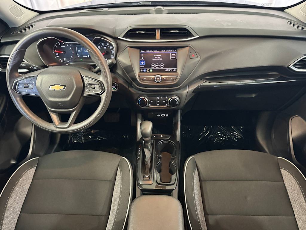 Thumbnail: 2023 Chevrolet TrailBlazer - 2