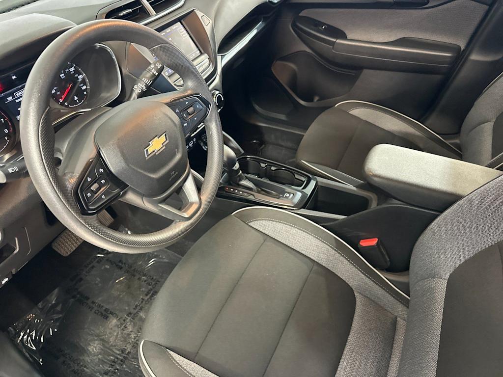 Thumbnail: 2023 Chevrolet TrailBlazer - 9