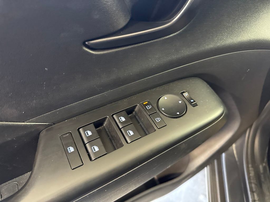 Thumbnail: 2024 Hyundai Kona - 22