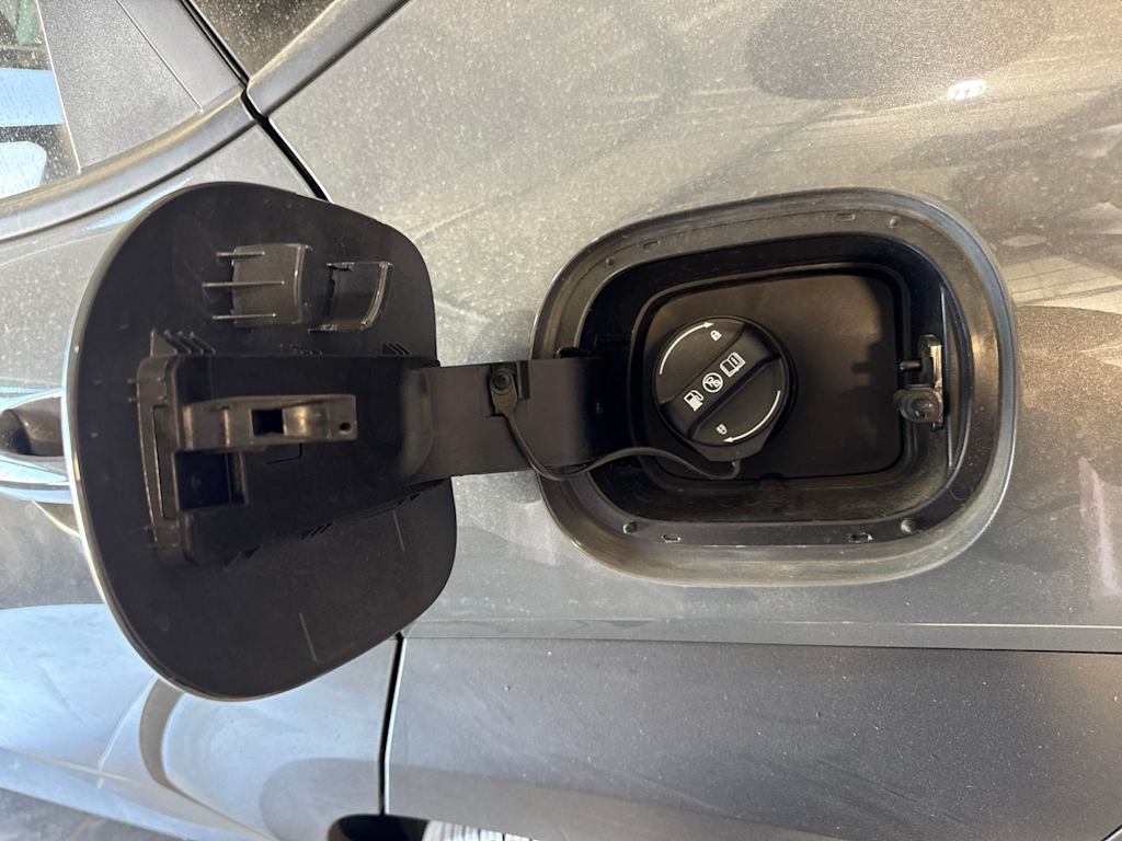 Thumbnail: 2025 Hyundai Kona - 16