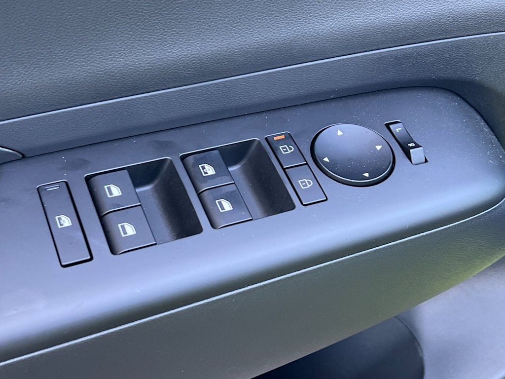 Thumbnail: 2025 Hyundai Kona - 23