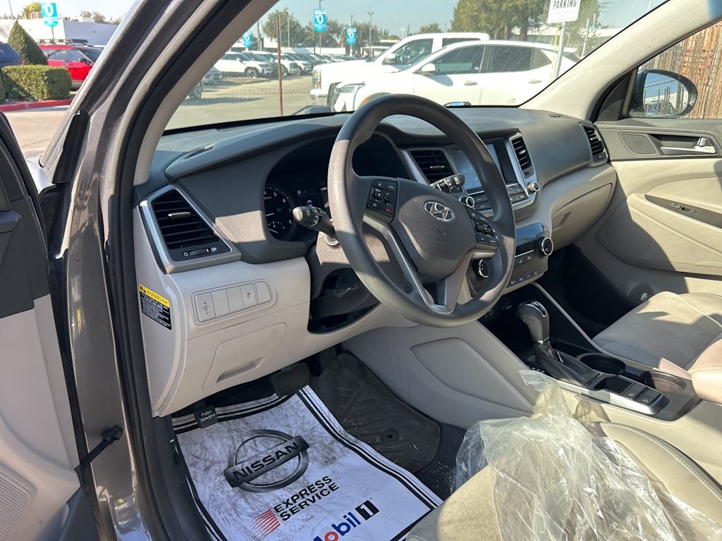 Thumbnail: 2018 Hyundai Tucson - 7