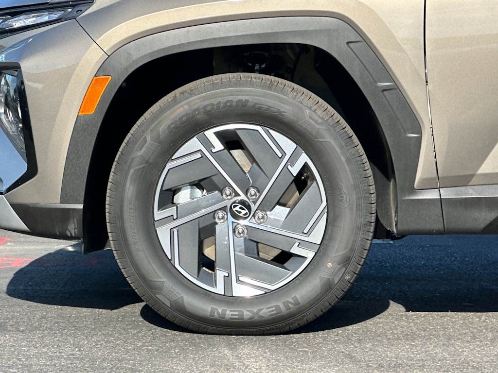 Thumbnail: 2026 Hyundai Tucson - 8
