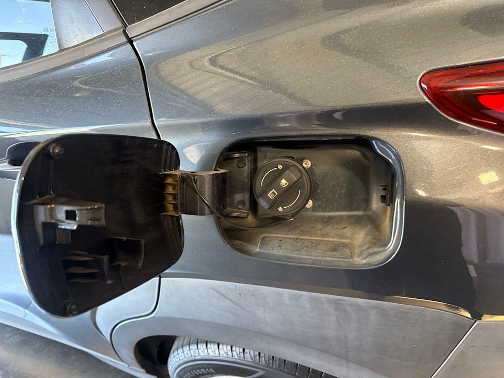 Thumbnail: 2020 Hyundai Kona - 18