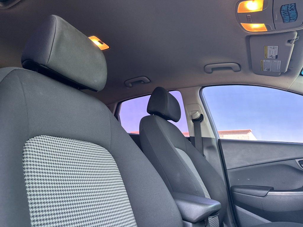 Thumbnail: 2021 Hyundai Kona - 9