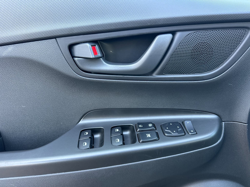 Thumbnail: 2023 Hyundai Kona - 23