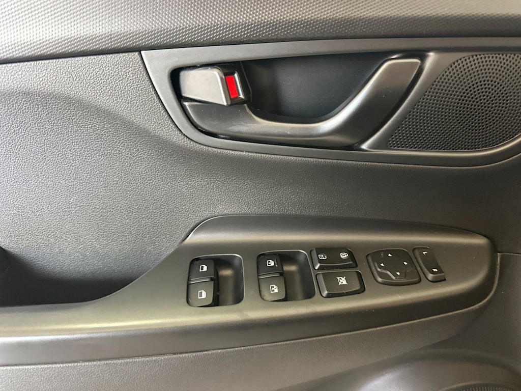 Thumbnail: 2023 Hyundai Kona - 23