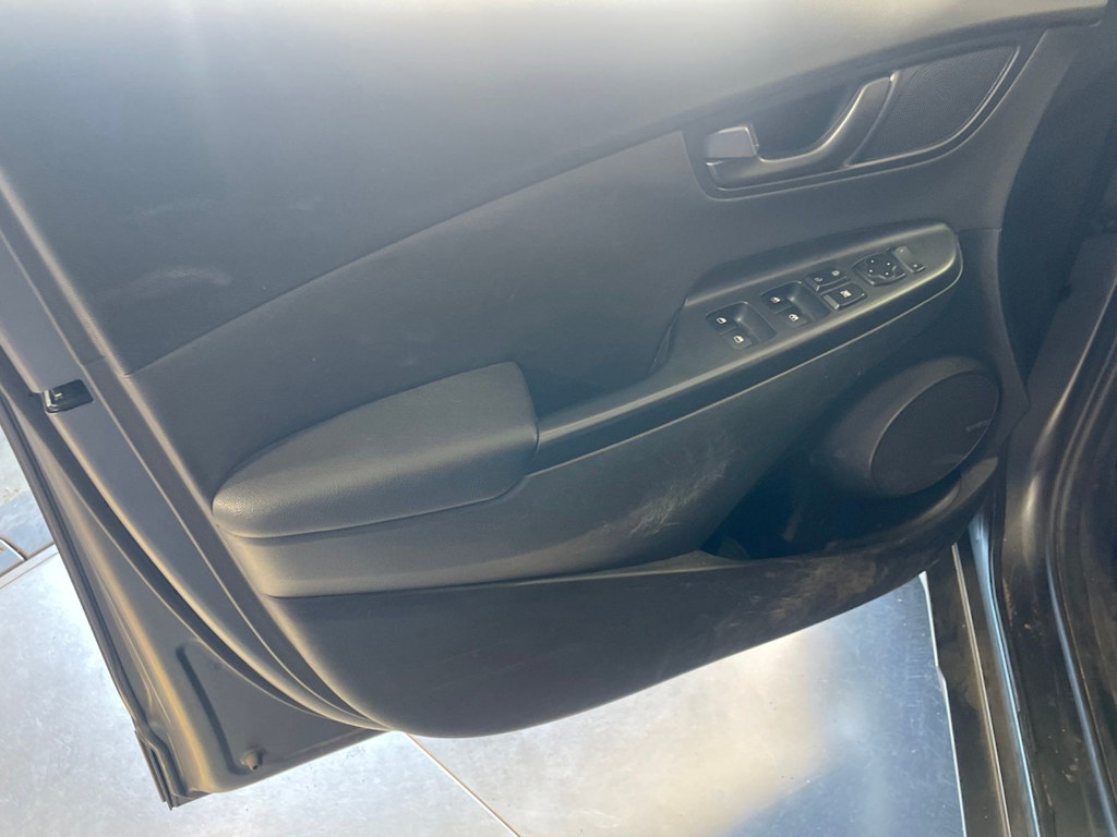 Thumbnail: 2019 Hyundai Kona - 25