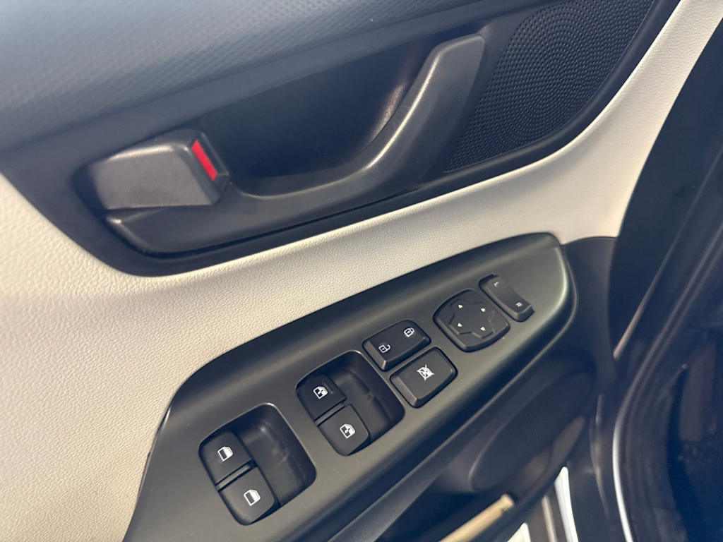 Thumbnail: 2023 Hyundai Kona - 23