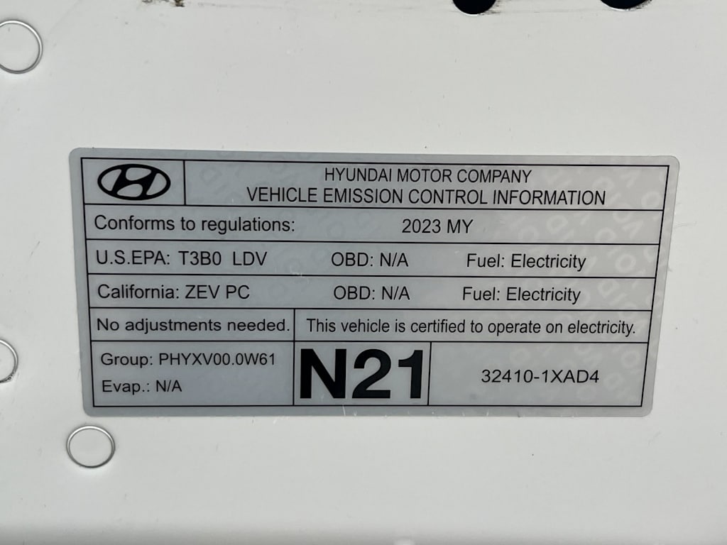 Thumbnail: 2023 Hyundai Ioniq 5 - 15