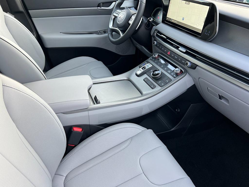 Thumbnail: 2025 Hyundai Palisade - 10