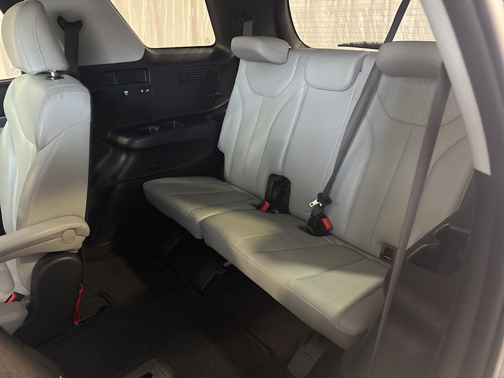 Thumbnail: 2021 Hyundai Palisade - 18