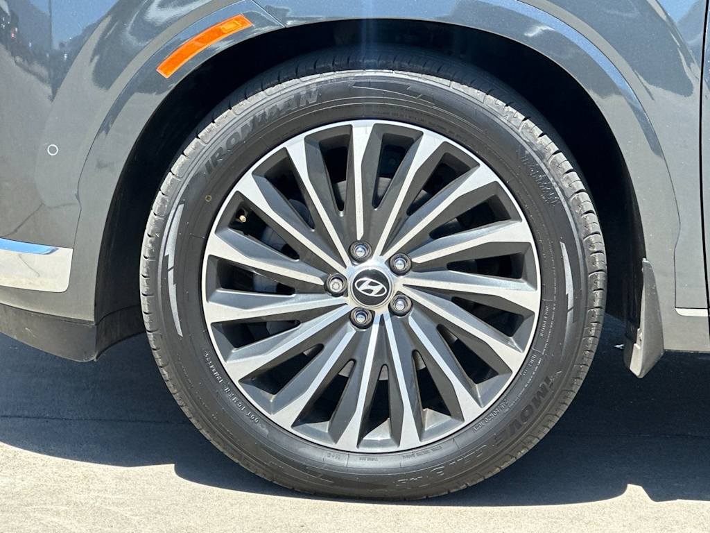 Thumbnail: 2023 Hyundai Palisade - 8