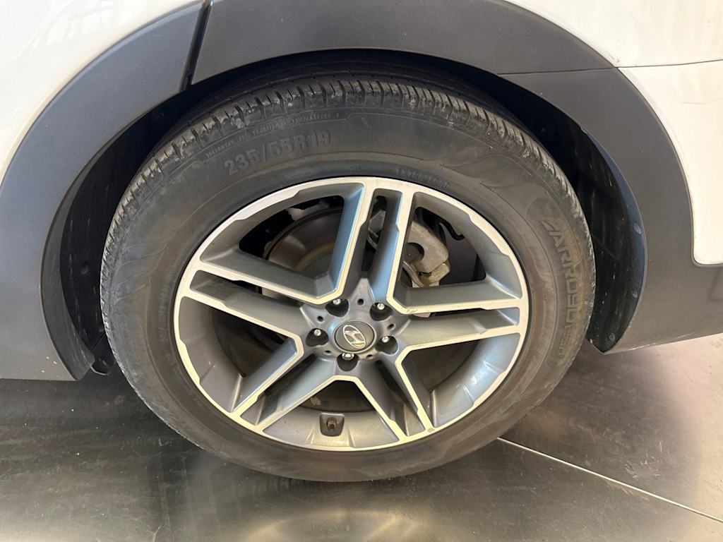Thumbnail: 2018 Hyundai Santa Fe - 5