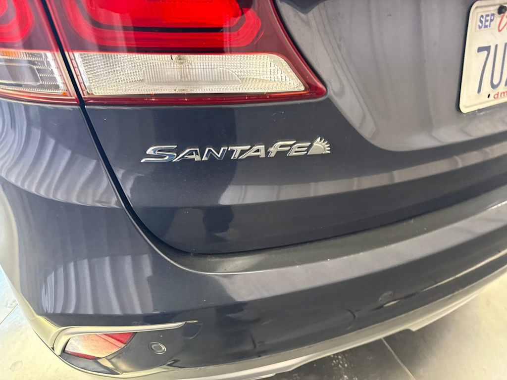 Thumbnail: 2017 Hyundai Santa Fe - 6