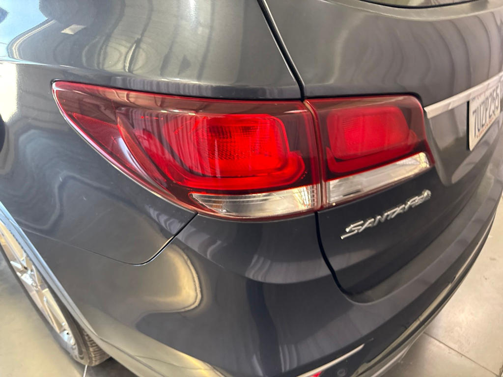 Thumbnail: 2017 Hyundai Santa Fe - 18