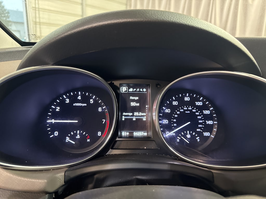 Thumbnail: 2018 Hyundai Santa Fe - 12