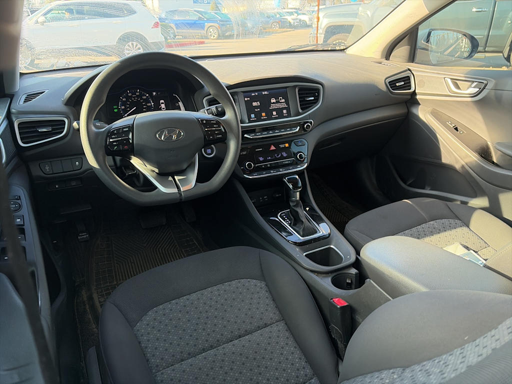 Thumbnail: 2018 Hyundai Ioniq - 2