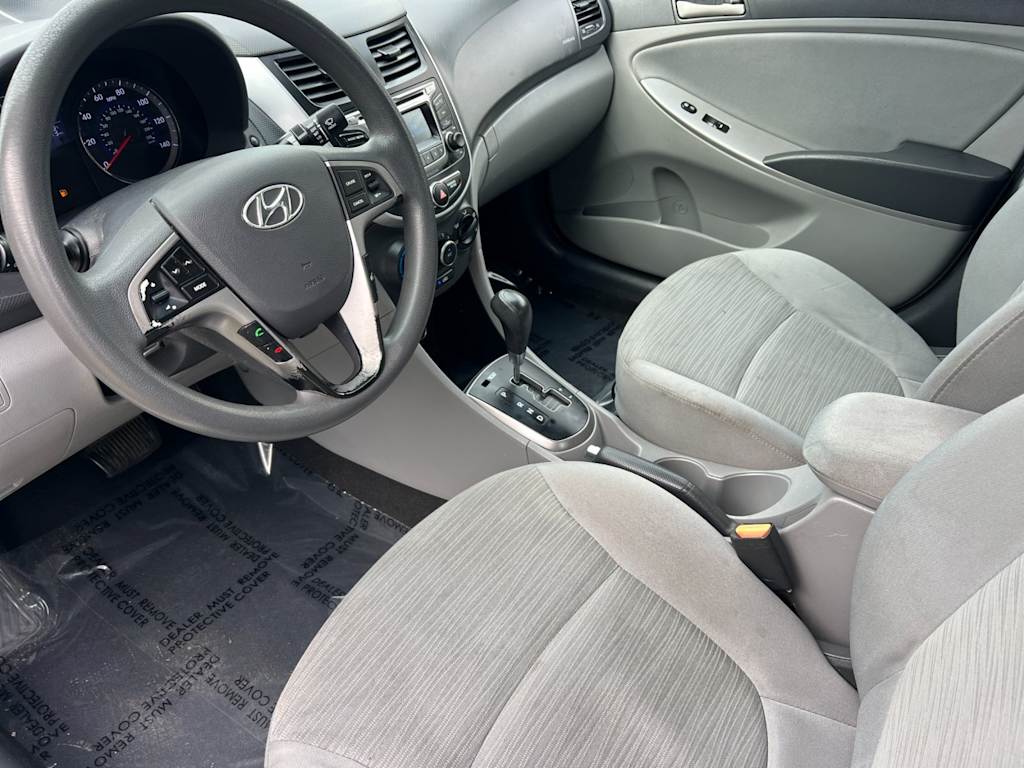 Thumbnail: 2015 Hyundai Accent - 9