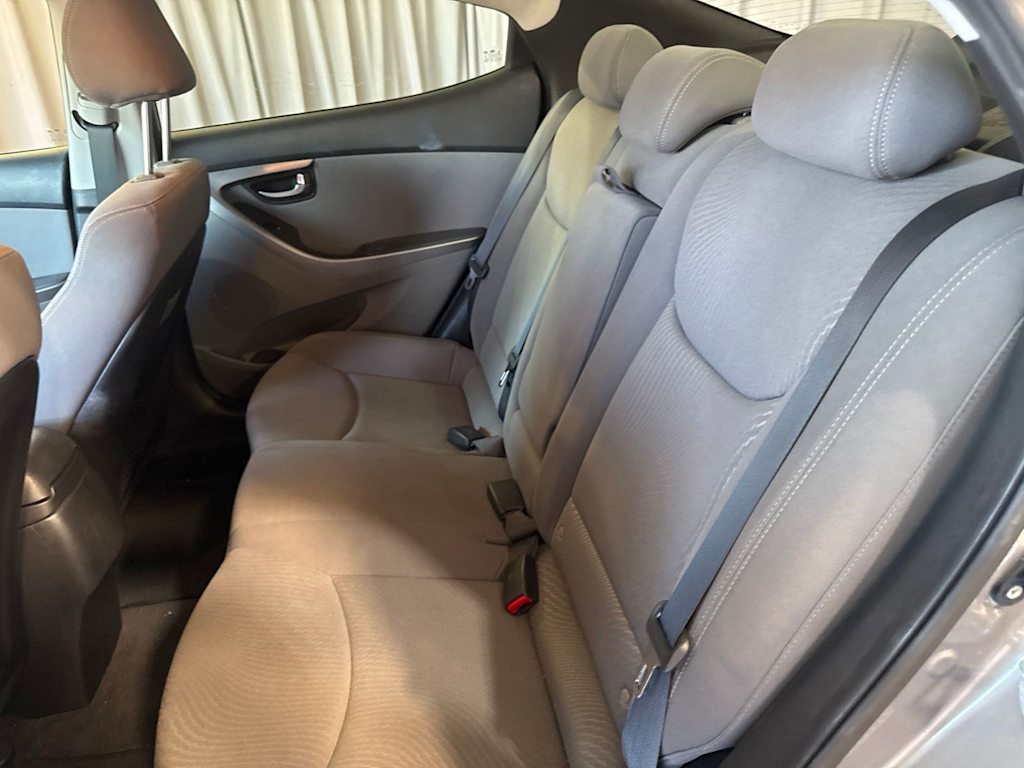 Thumbnail: 2016 Hyundai Elantra - 9