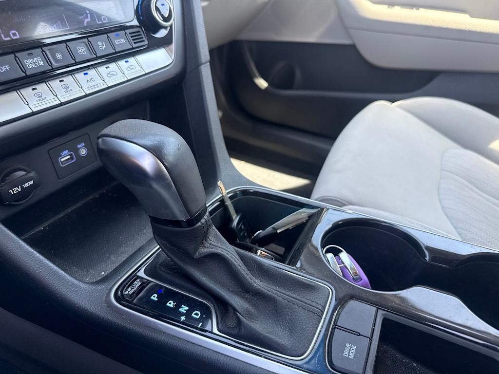 Thumbnail: 2019 Hyundai Sonata - 14