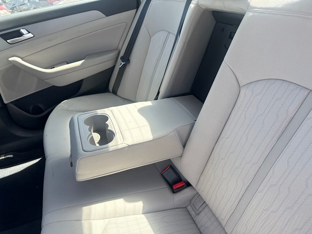 Thumbnail: 2019 Hyundai Sonata - 10