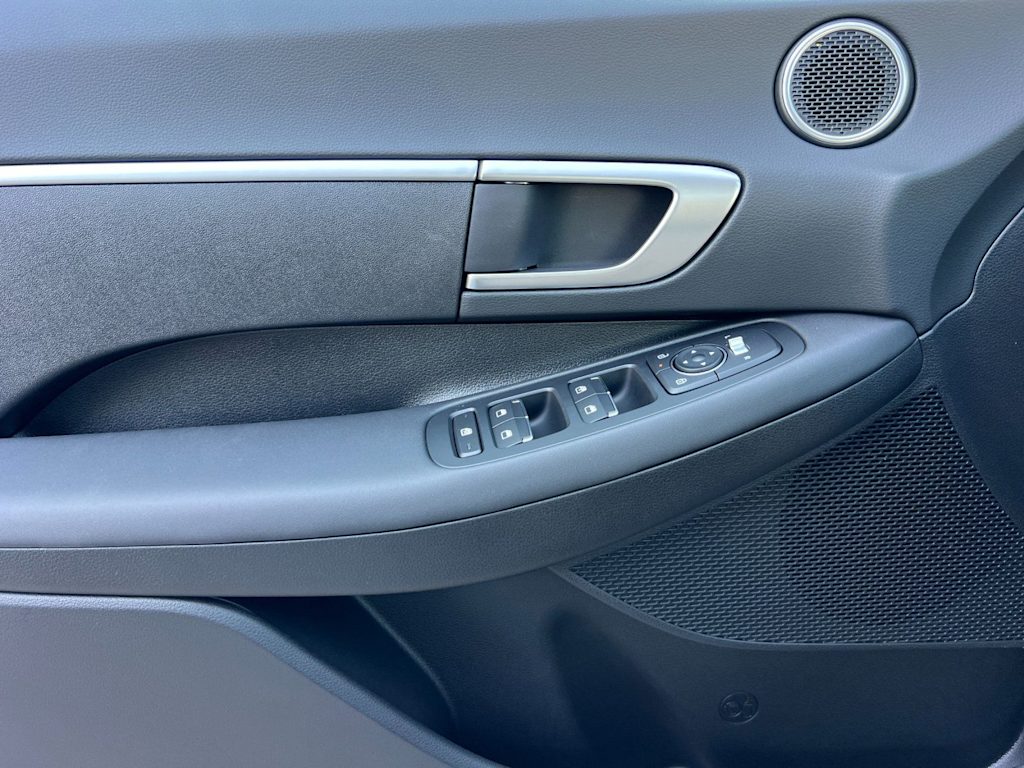 Thumbnail: 2026 Hyundai Sonata - 21