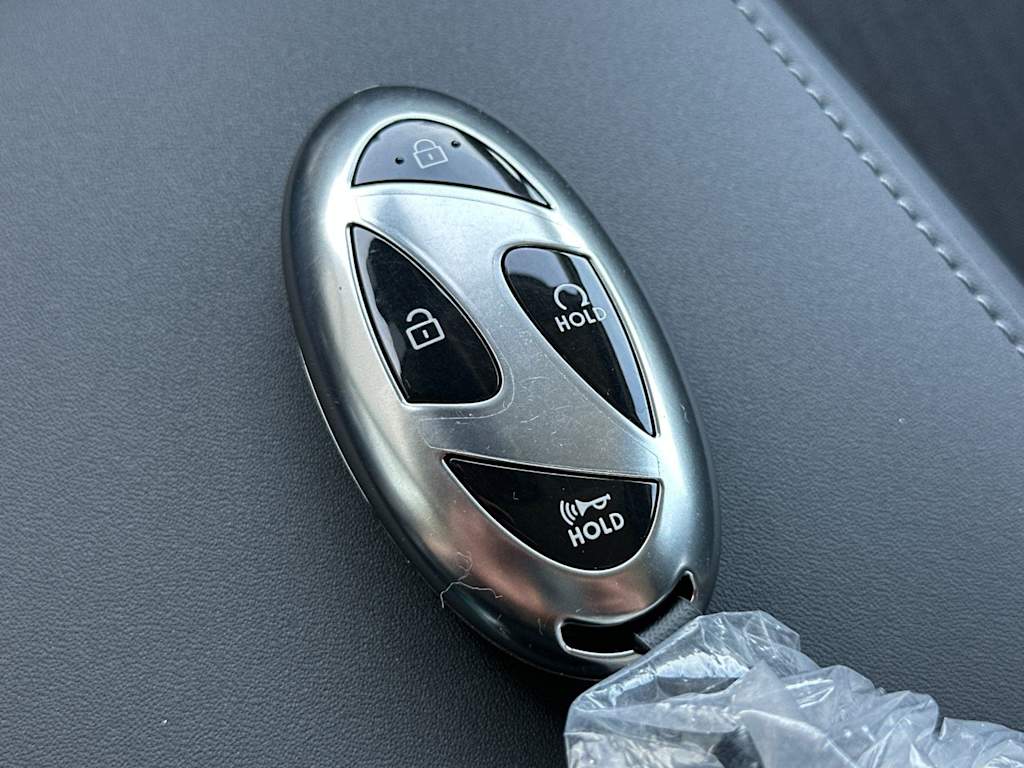 2025 Hyundai Sonata SE - Photo 18
