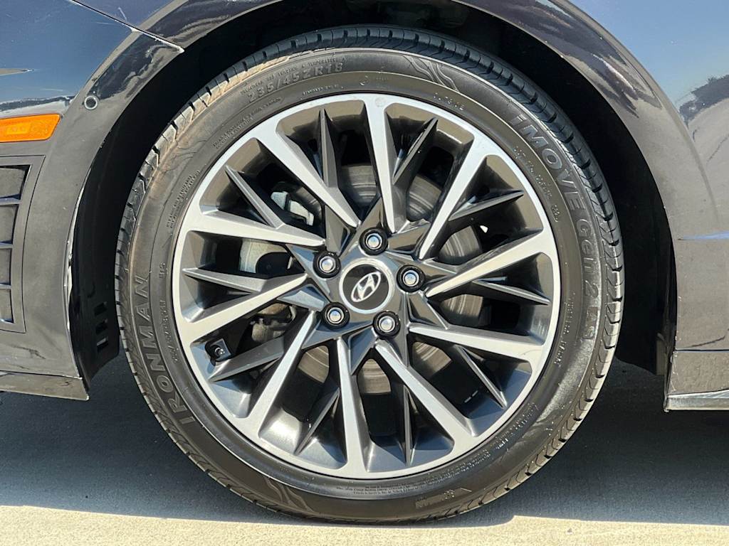 Thumbnail: 2023 Hyundai Sonata - 8