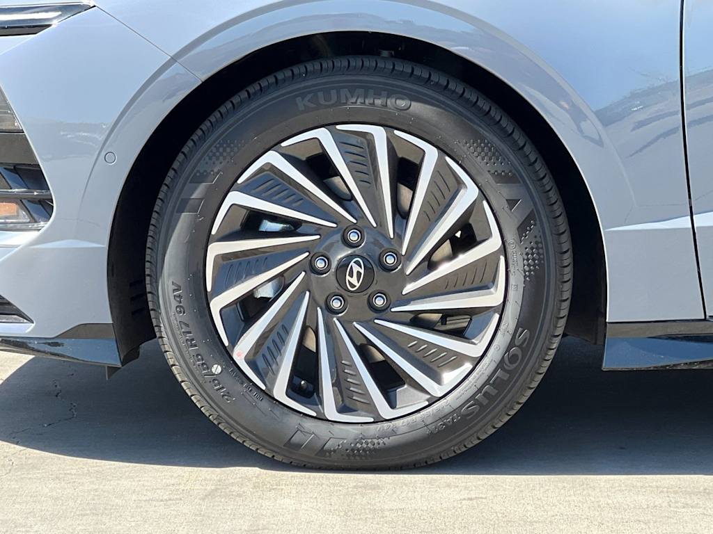 Thumbnail: 2026 Hyundai Sonata - 8